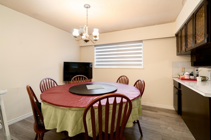 Photo 22 at 437 E 55th Avenue, South Vancouver, Vancouver East