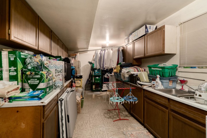 Photo 38 at 437 E 55th Avenue, South Vancouver, Vancouver East