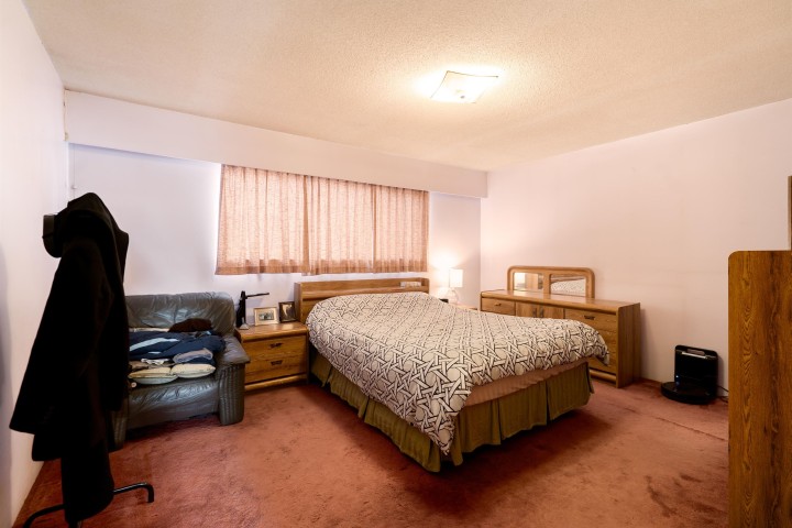Photo 18 at 437 E 55th Avenue, South Vancouver, Vancouver East