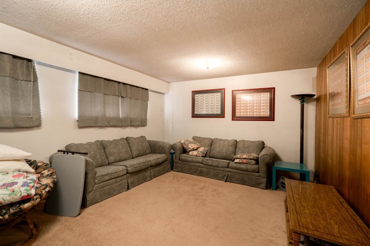 Photo 40 at 437 E 55th Avenue, South Vancouver, Vancouver East