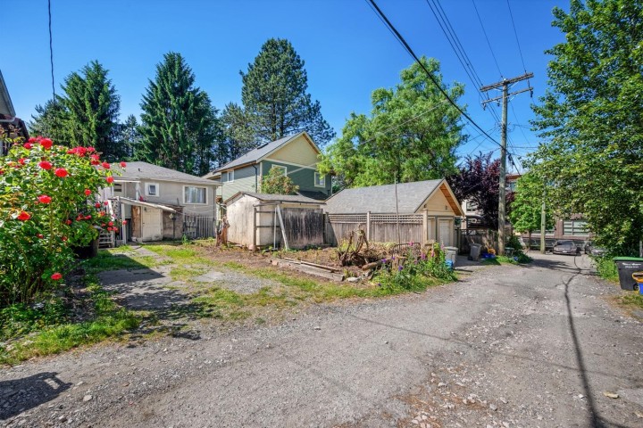 Photo 28 at 2733 E 28th Avenue, Renfrew Heights, Vancouver East