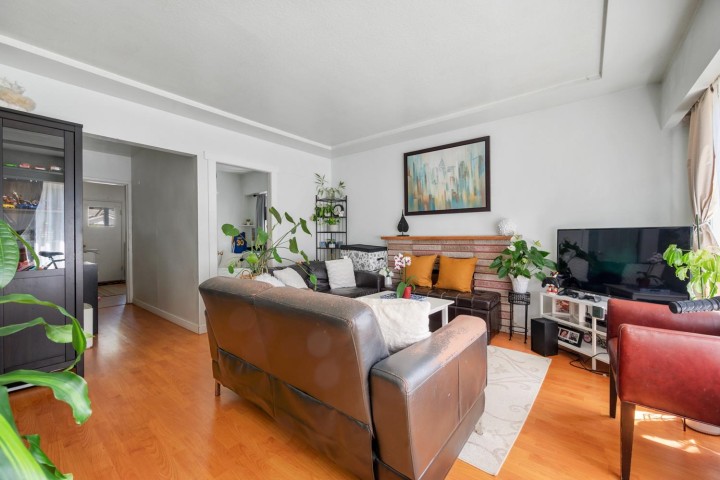 Photo 9 at 2733 E 28th Avenue, Renfrew Heights, Vancouver East