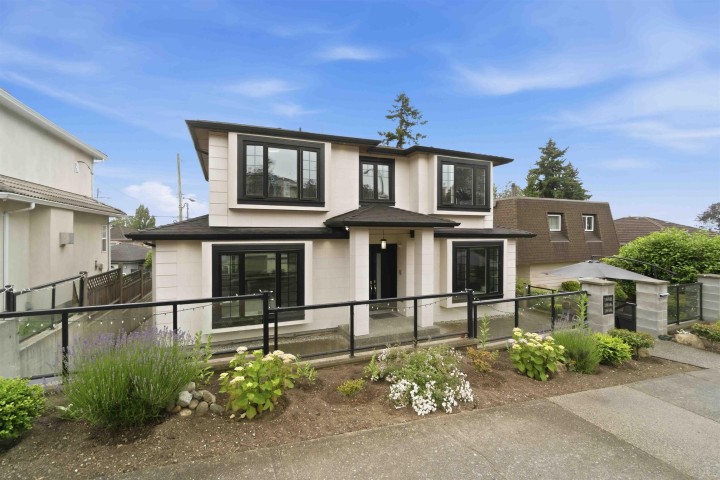 Photo 2 at 1842 E 64th Avenue, Fraserview VE, Vancouver East