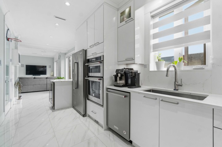 Photo 9 at 1842 E 64th Avenue, Fraserview VE, Vancouver East