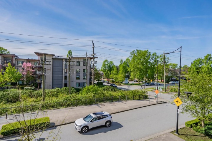 Photo 21 at 3107 E Kent Avenue North, South Marine, Vancouver East