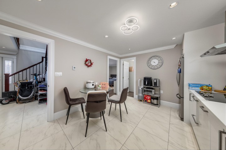 Photo 6 at 3696 E 26th Avenue, Renfrew Heights, Vancouver East