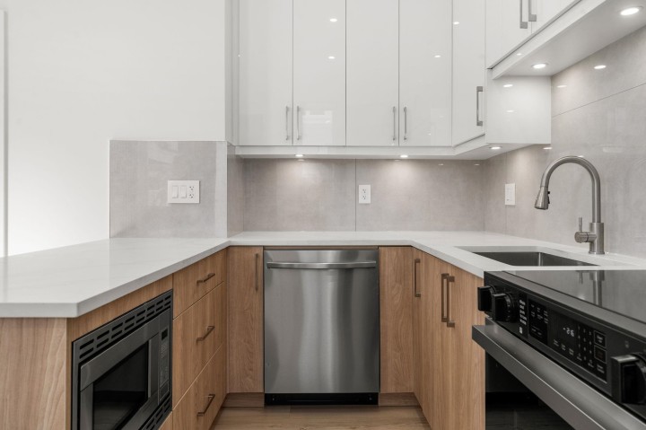 Photo 19 at 1 - 3583 Haida Street, Renfrew Heights, Vancouver East