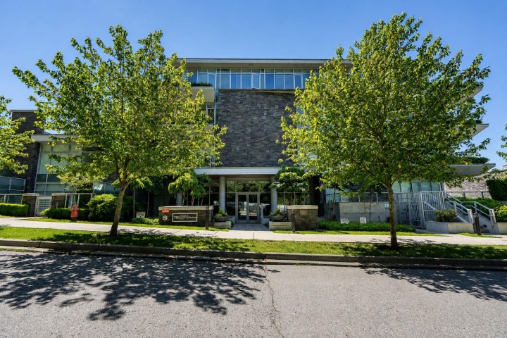 Photo 28 at 403 - 788 Arthur Erickson Place, Park Royal, West Vancouver