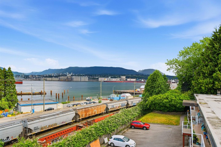 Photo 15 at 408 - 2211 Wall Street, Hastings, Vancouver East