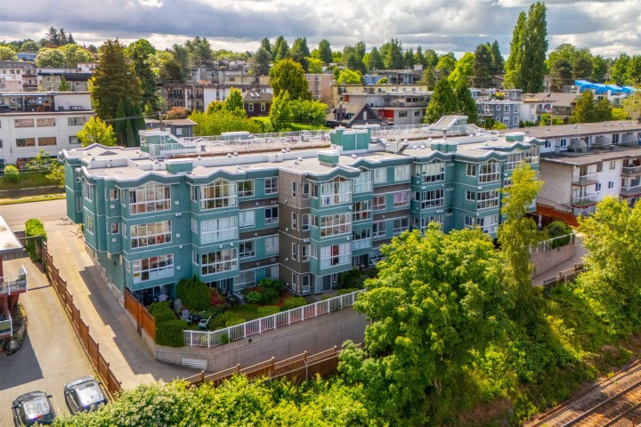 Photo 25 at 408 - 2211 Wall Street, Hastings, Vancouver East