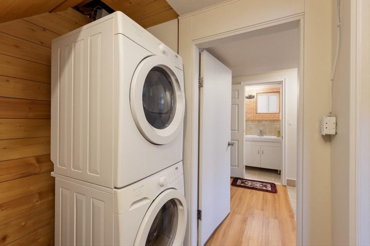 Photo 26 at 2911 E 51st Avenue, Killarney VE, Vancouver East