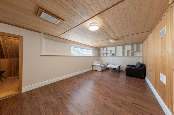 Photo 24 at 2911 E 51st Avenue, Killarney VE, Vancouver East