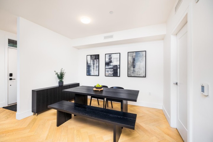 Photo 5 at 601 W 31st Avenue, Cambie, Vancouver West