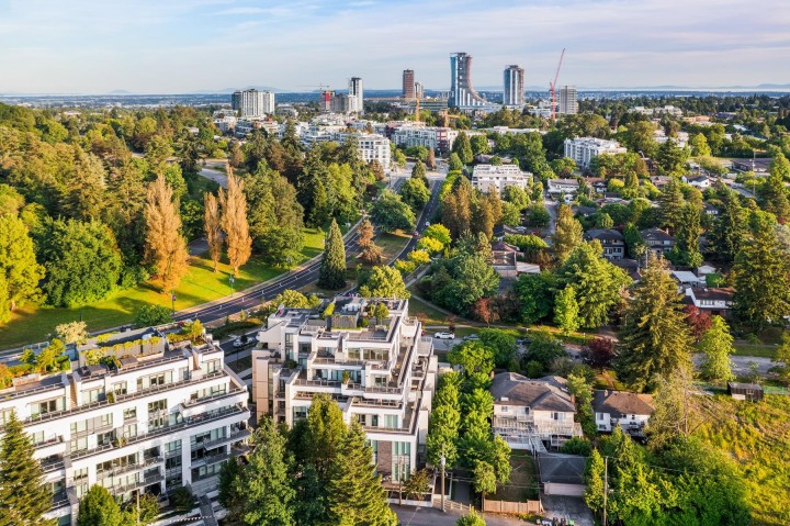 Photo 24 at 601 W 31st Avenue, Cambie, Vancouver West