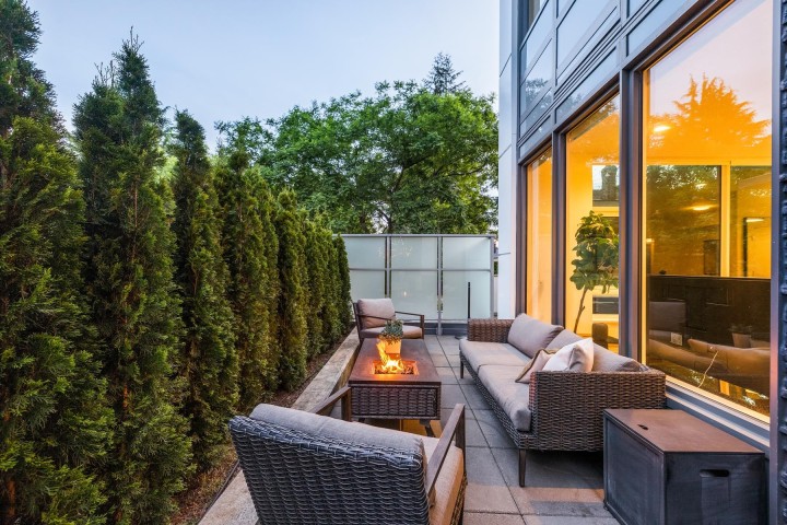 Photo 19 at 601 W 31st Avenue, Cambie, Vancouver West