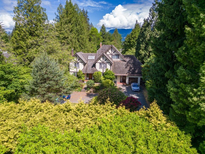 Photo 2 at 4755 W 4th Avenue, Point Grey, Vancouver West