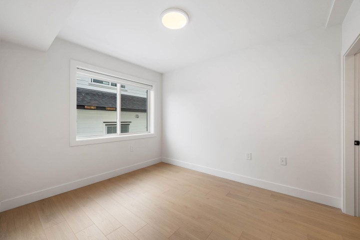 Photo 19 at 2 - 3065 Charles Street, Renfrew VE, Vancouver East