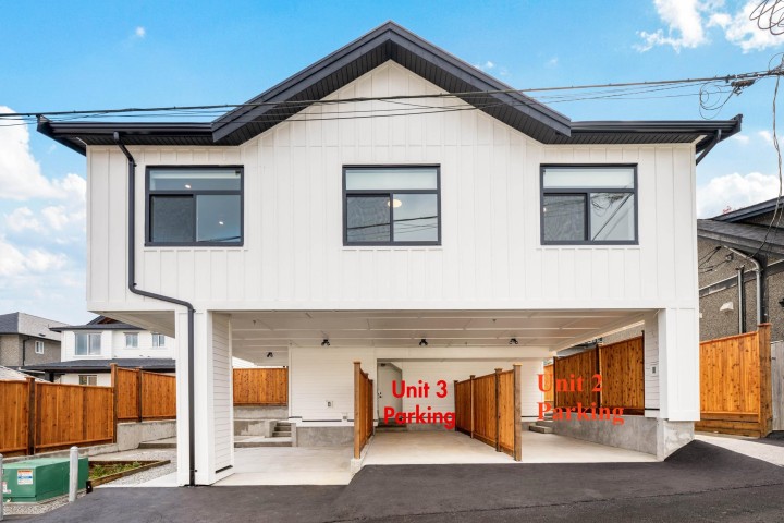 Photo 35 at 2 - 3065 Charles Street, Renfrew VE, Vancouver East