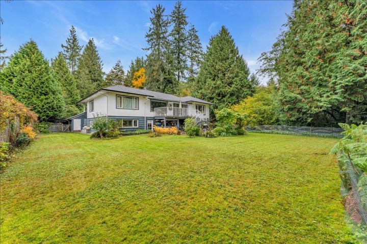 Photo 3 at 360 Keith Road, Park Royal, West Vancouver