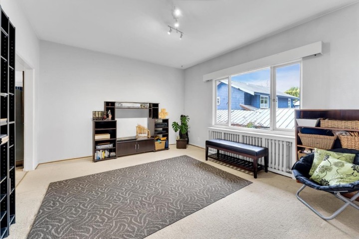 Photo 14 at 360 Keith Road, Park Royal, West Vancouver