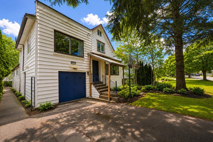 Photo 6 at 4711 Gothard Street, Collingwood VE, Vancouver East
