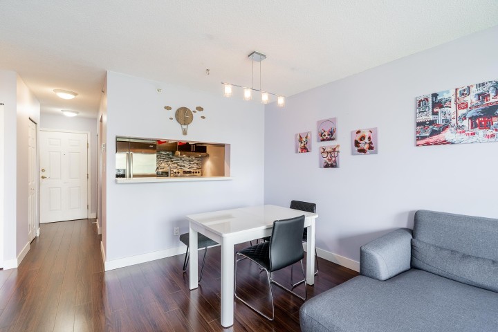Photo 6 at 504 - 5189 Gaston Street, Collingwood VE, Vancouver East