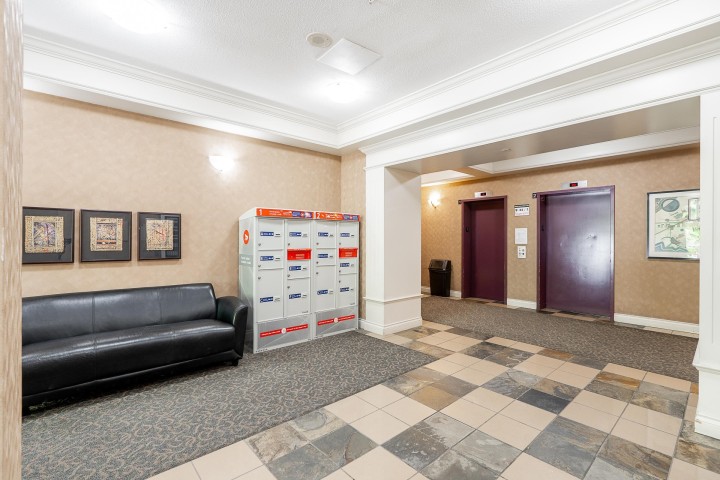 Photo 3 at 504 - 5189 Gaston Street, Collingwood VE, Vancouver East