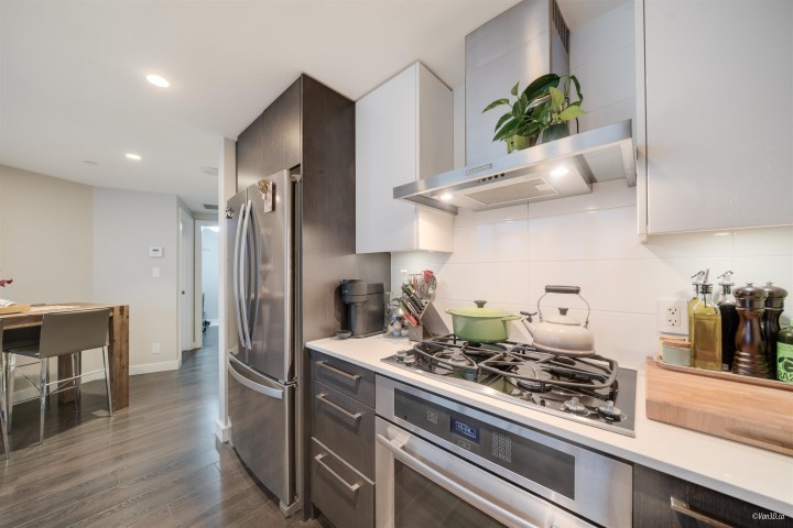 Photo 15 at 1505 - 1618 Quebec Street, Mount Pleasant VE, Vancouver East