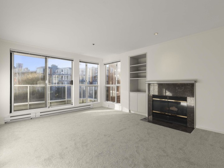 Photo 6 at 202 - 1551 Mariner Walk, False Creek, Vancouver West