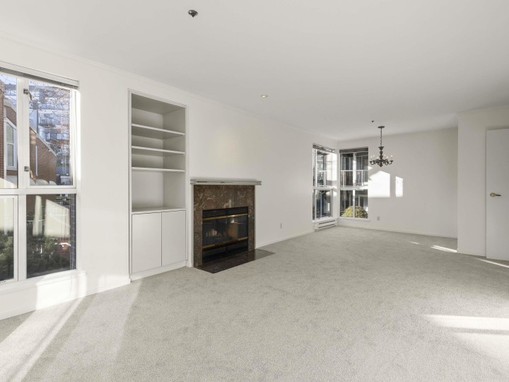 Photo 4 at 202 - 1551 Mariner Walk, False Creek, Vancouver West