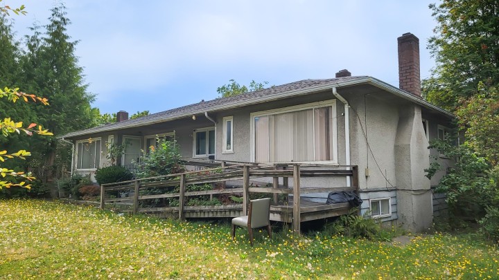 Photo 5 at 2576 S Grandview Highway, Renfrew Heights, Vancouver East