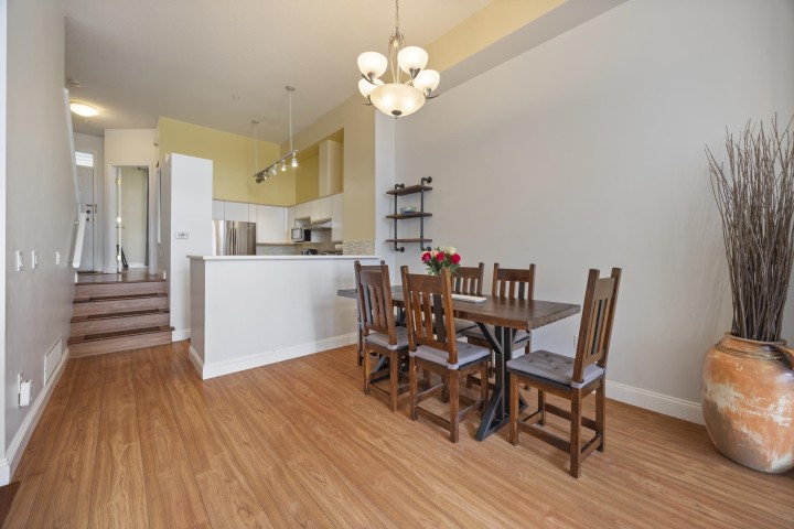 Photo 12 at 5 - 3586 Rainier Place, Champlain Heights, Vancouver East