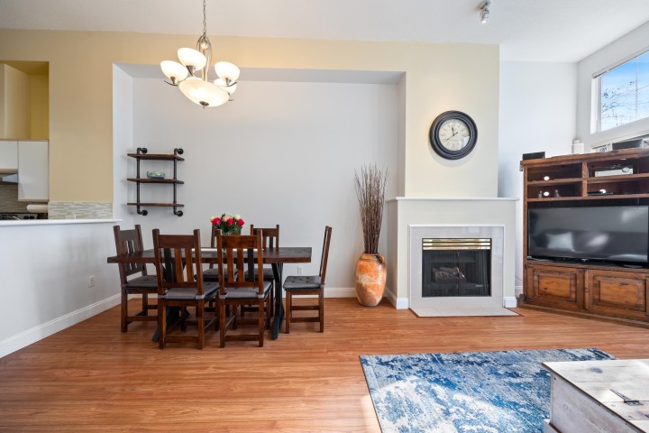 Photo 11 at 5 - 3586 Rainier Place, Champlain Heights, Vancouver East