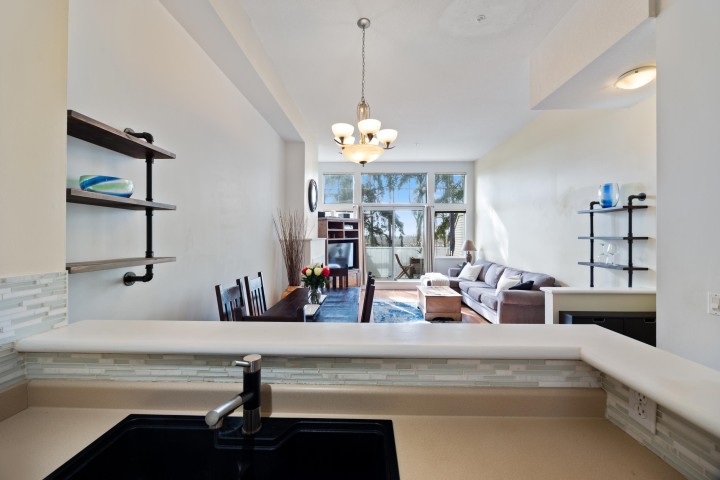 Photo 4 at 5 - 3586 Rainier Place, Champlain Heights, Vancouver East
