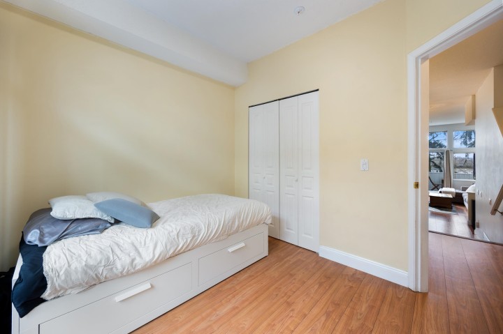 Photo 25 at 5 - 3586 Rainier Place, Champlain Heights, Vancouver East