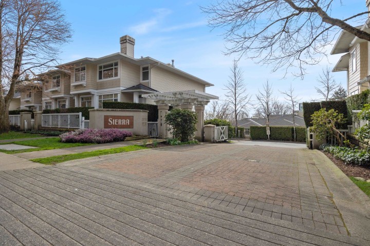 Photo 21 at 5 - 3586 Rainier Place, Champlain Heights, Vancouver East