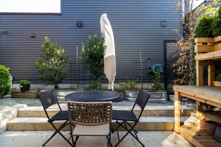 Photo 18 at 3918 Carolina Street, Fraser VE, Vancouver East