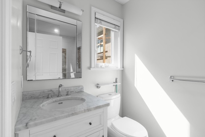 Photo 10 at 3985 W 14th Avenue, Point Grey, Vancouver West