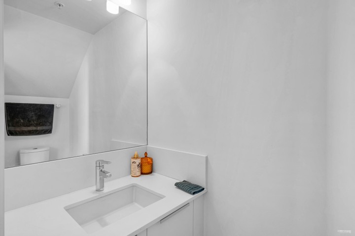 Photo 11 at 513 - 1283 Howe Street, Downtown VW, Vancouver West