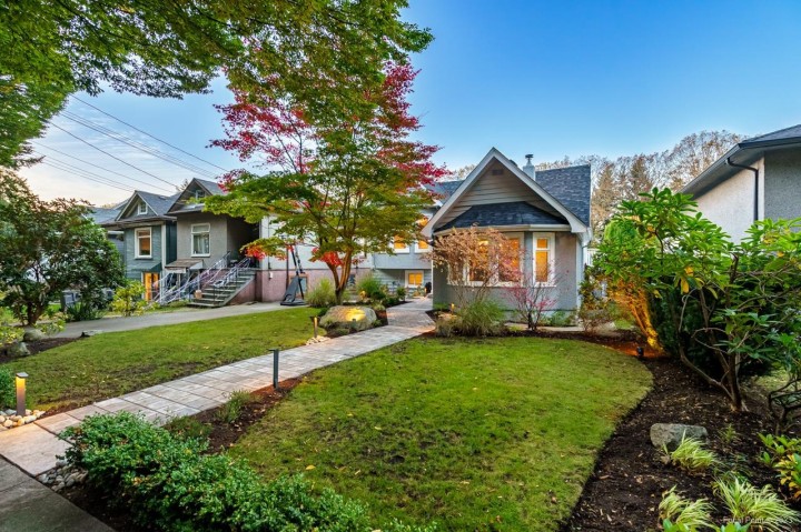 Photo 38 at 855 E 22nd Avenue, Fraser VE, Vancouver East