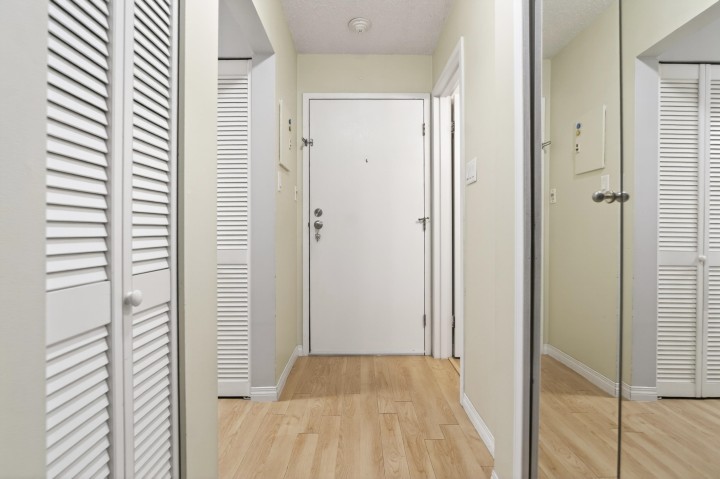 Photo 3 at 105 - 236 W 2nd Street, Lower Lonsdale, North Vancouver
