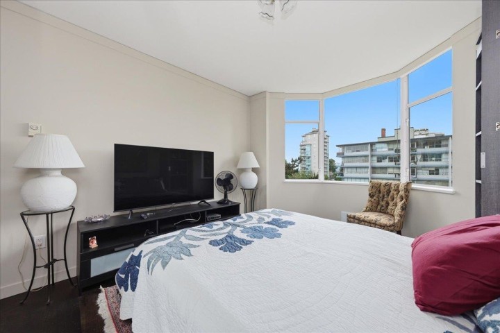Photo 32 at 102 - 123 E Keith Road, Lower Lonsdale, North Vancouver