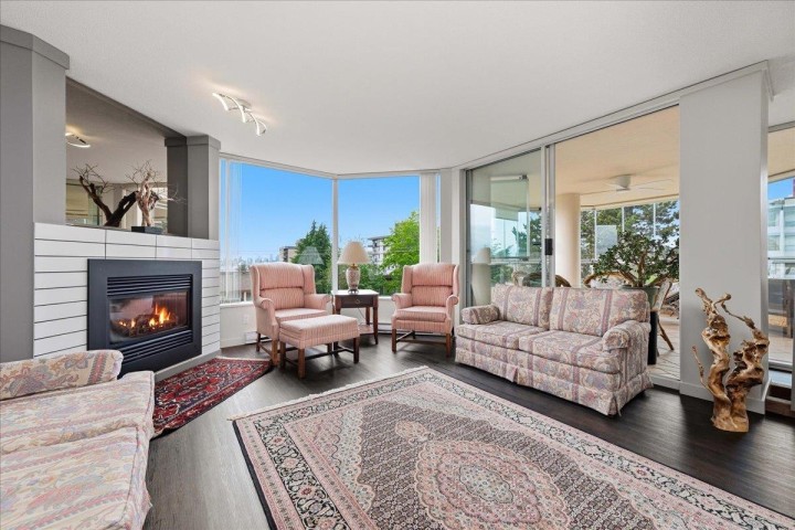 Photo 5 at 102 - 123 E Keith Road, Lower Lonsdale, North Vancouver