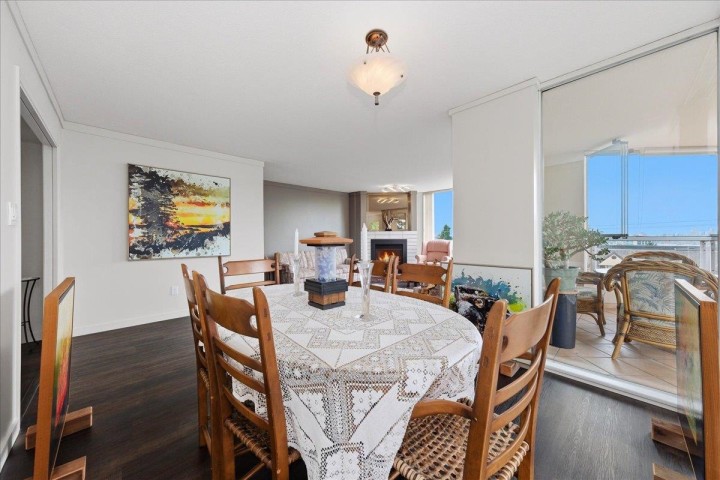 Photo 14 at 102 - 123 E Keith Road, Lower Lonsdale, North Vancouver