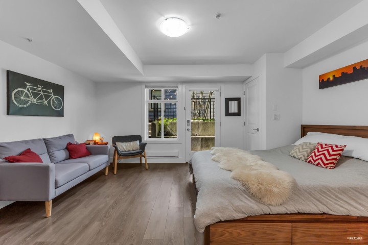Photo 23 at 5795 Wales Street, Killarney VE, Vancouver East