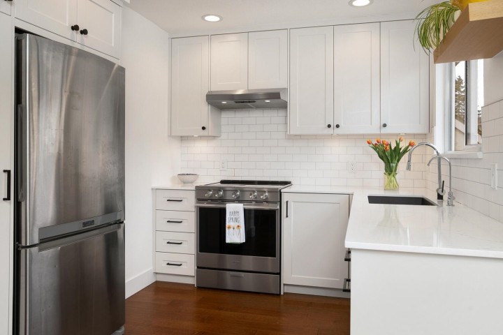 Photo 13 at 7 - 232 E 6th Street, Lower Lonsdale, North Vancouver