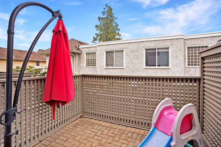 Photo 38 at 7 - 232 E 6th Street, Lower Lonsdale, North Vancouver