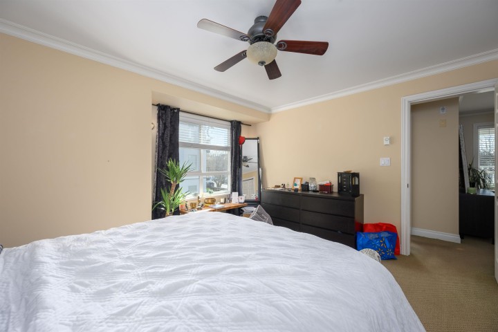 Photo 12 at 201 - 128 W 21st Street, Central Lonsdale, North Vancouver
