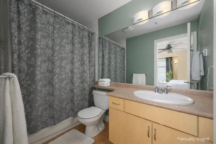 Photo 11 at 201 - 128 W 21st Street, Central Lonsdale, North Vancouver