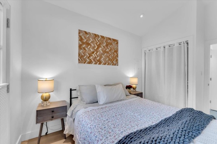 Photo 13 at 1020 Odlum Drive, Grandview Woodland, Vancouver East